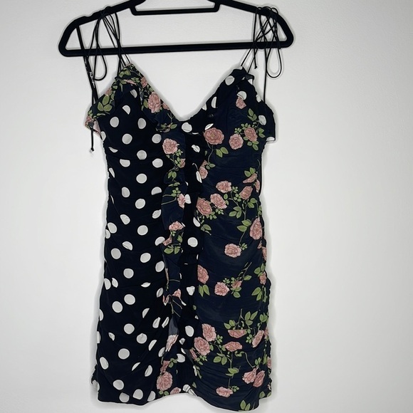 For Love & Lemons 🍋 Shirred Polka Dot Mini XS - Picture 5 of 12